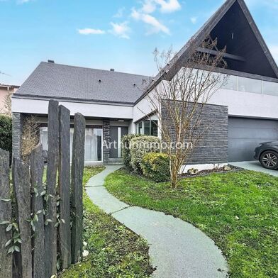 Maison 8 pièces 749000 €