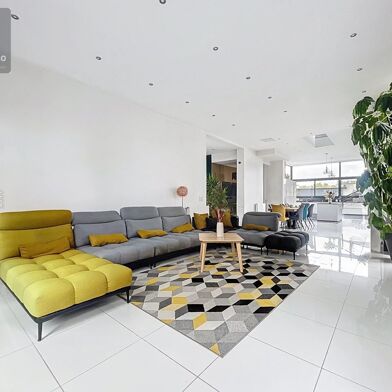 Maison 7 pièces 725000 €