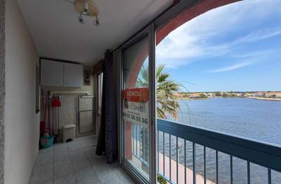 Appartement T2 avec loggia, parking et vue sur l'étang — photo du bien