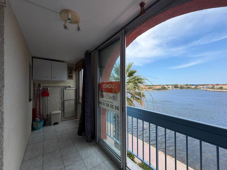 Appartement T2 avec loggia, parking et vue sur l'étang — photo 1