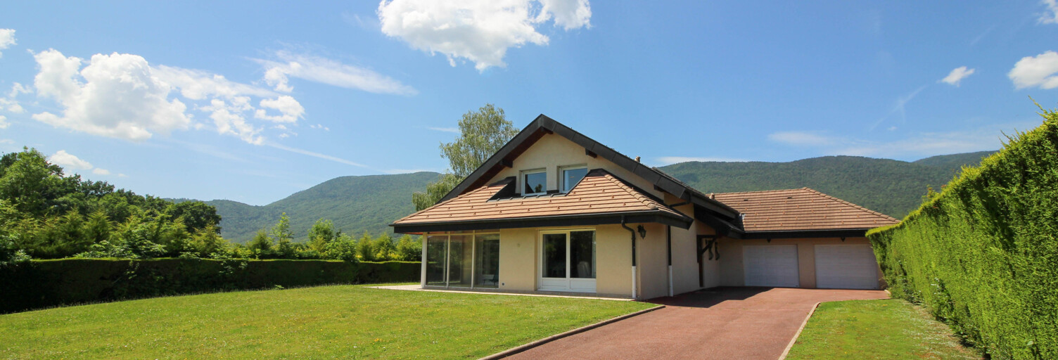 Maison 6 Pièces 192 m² à vendre à Divonne-les-Bains (01220)