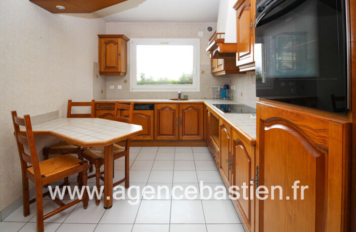 Maison familiale 6 pièces   192 m2   Terrain 1 295 m2   Divo — photo 5