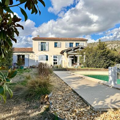 Maison 4 pièces 545000 €