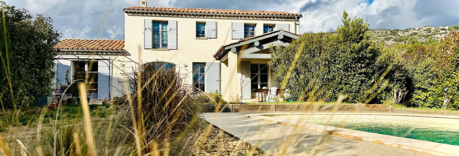 Maison 4 Pièces 140 m² à vendre à Beaumes-de-Venise (84190)