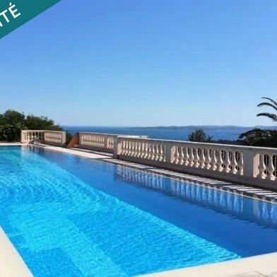 Appartement 2 pièces 127000 €