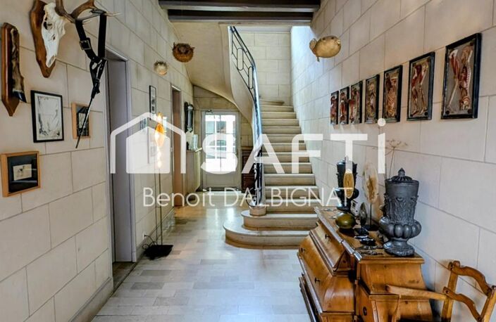 Hôtel particulier dans le centre de Chinon — photo 2