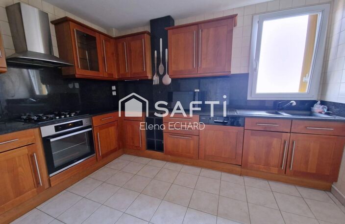 Appartement F4 à vendre à Mantes-la-Jolie d'environ 72m2 — photo 3