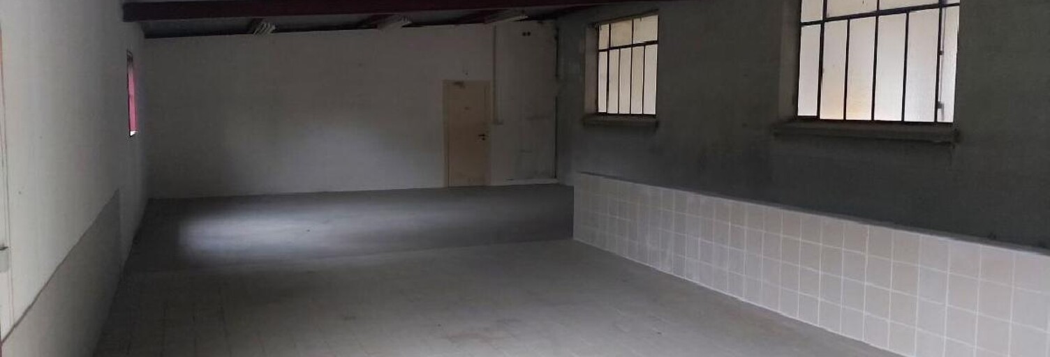 Commerce 1 Pièce 500 m² à louer à La Roche-Vineuse (71960)