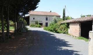 Maison 8 Pièces 180 m² à louer à Lombers (81120)