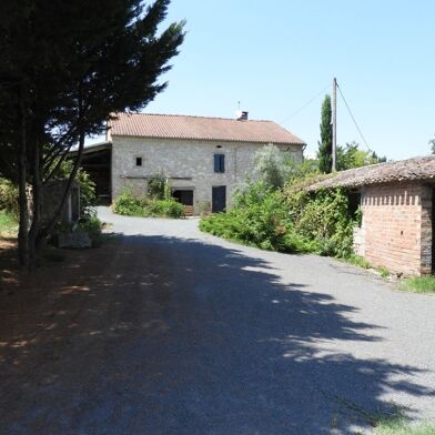 Maison 8 pièces 1000 €