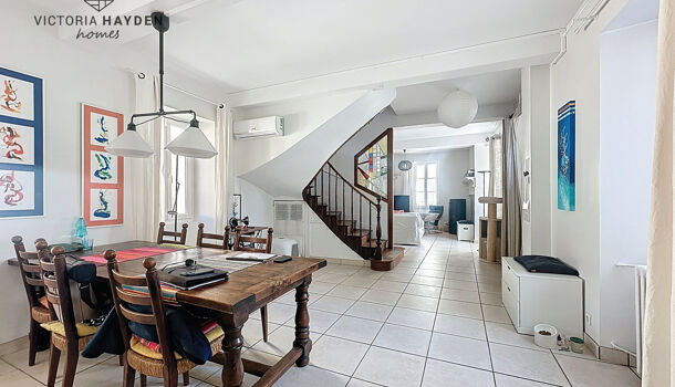 Villa / Maison 8 pièces  à vendre Lescar 64230