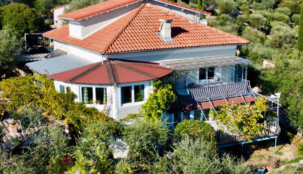 Villa / Maison 7 pièces  à vendre Saint-André-de-la-Roche 06730