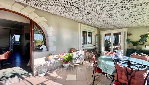 Villa / Maison 7 pièces  à vendre Saint-André-de-la-Roche 06730