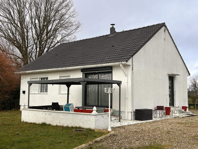 A VENDRE - Maison de plain-pied habitable de suite 3 pièces — photo du bien