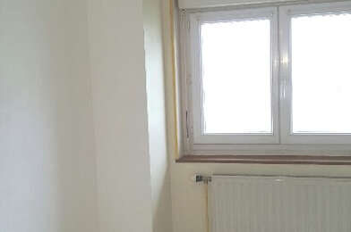 Appartement 4 pièces 880 €