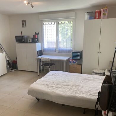 Appartement 1 pièces 570 €