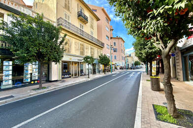 Commerce  350000 €