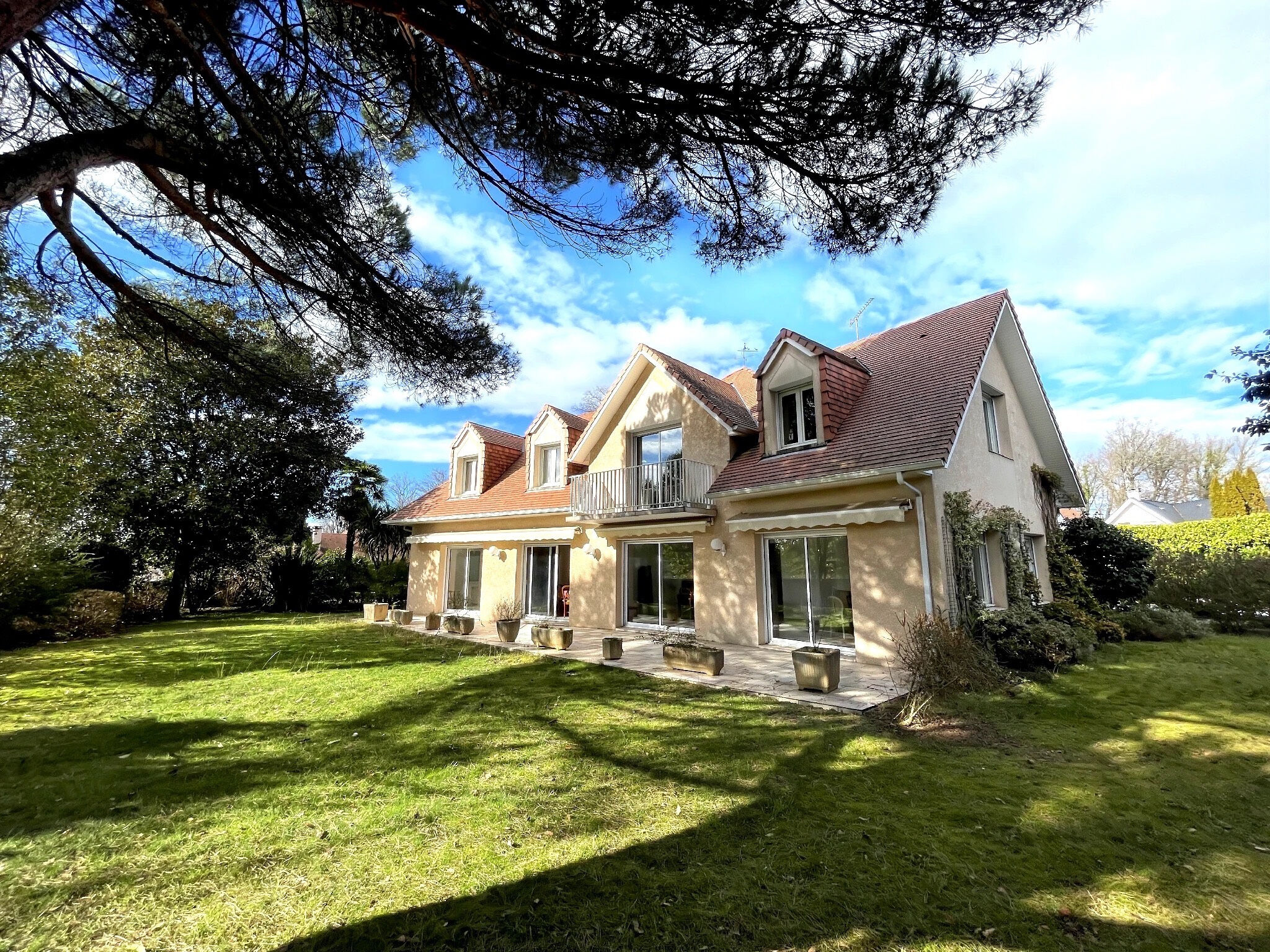 Villa / Maison  T5 à vendre Idron 64320