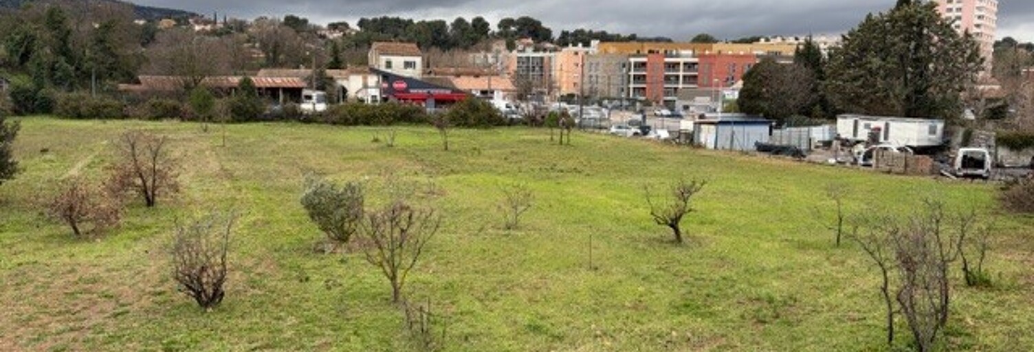 Terrain   m² à vendre à Aubagne (13400)
