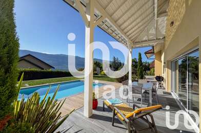 Maison 6 pièces 895000 €