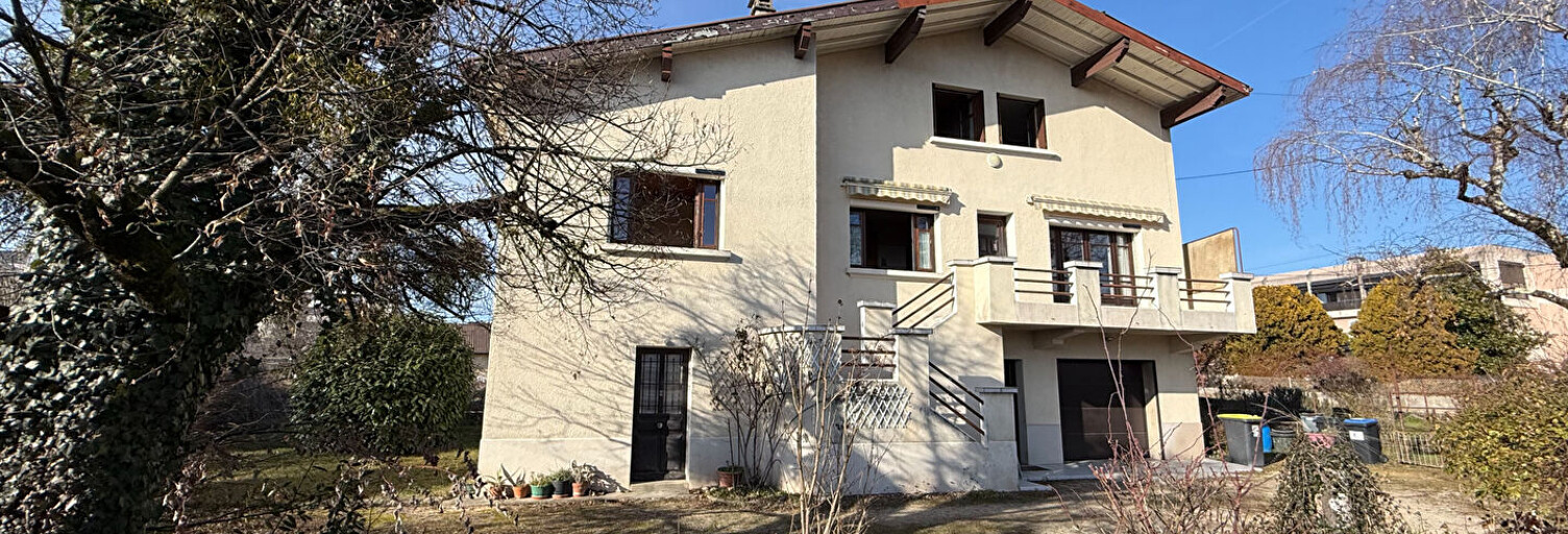 Maison 8 Pièces 170 m² à vendre à Rives (38140)