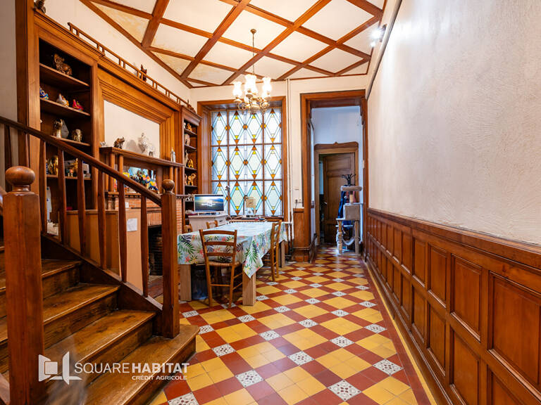 Maison de ville type 6 de 165m² hab. avec caves en sous-sol — photo 1