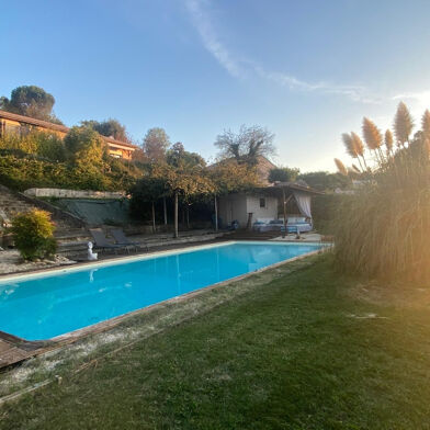 Maison 5 pièces 330000 €