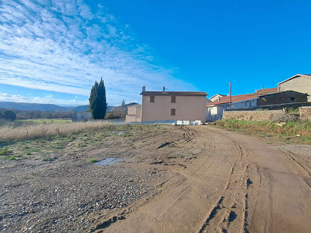 Terrain Constructible — photo du bien