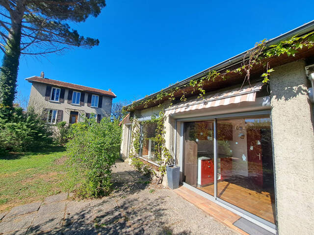 Ensemble immobilier de 140 m² — photo du bien