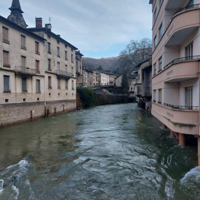 Appartement 3 pièces 790 €