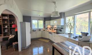 Maison 5 Pièces 101 m² à vendre à Serre-les-Sapins (25770)