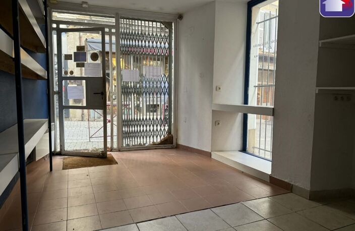 Vente immeuble  176 m² Foix (09000) — photo 2
