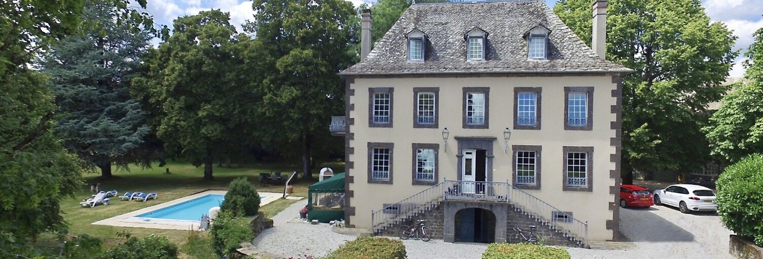 Maison 14 Pièces 423 m² à vendre à Mur-de-Barrez (12600)