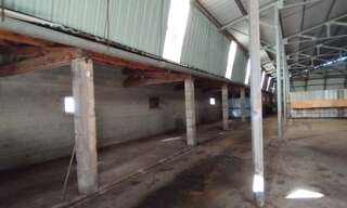 Immeuble  1500 m² à vendre à Espeyroux (46120)