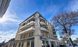 Garage  12 m² à vendre à Bron (69500)