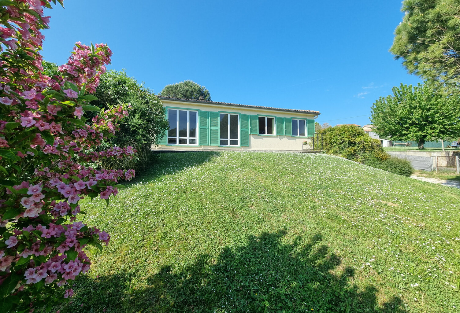 10 minutes de CASTANET MAISON T5 DONNEVILLE COTEAUX — photo 1