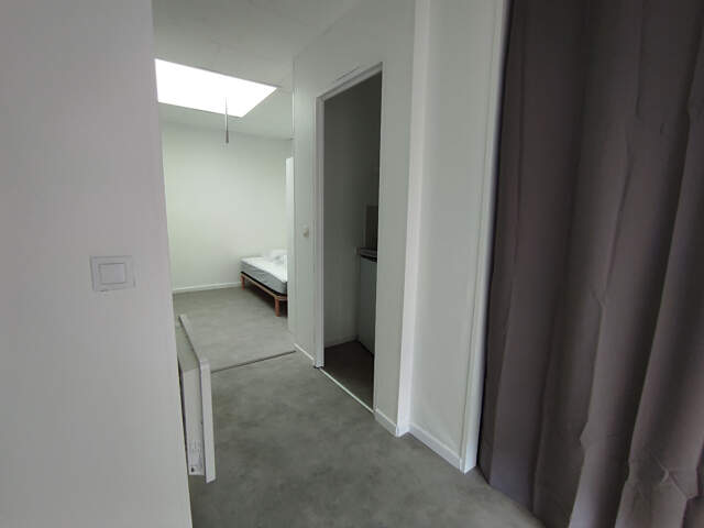 STUDIO MEUBLE N°8 BORDEAUX CAUDERAN — photo du bien