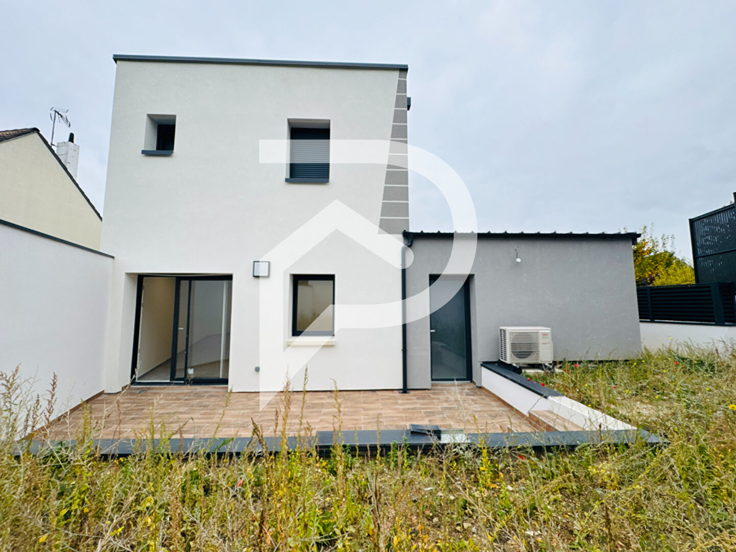 Villa / Maison  T5 à vendre Cormontreuil 51350