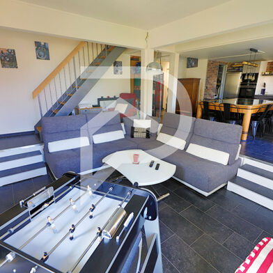 Appartement 7 pièces 2012 €