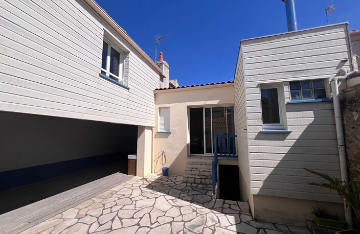 Maison  6 pièce(s) 120 m2 - ARAGO — photo 2