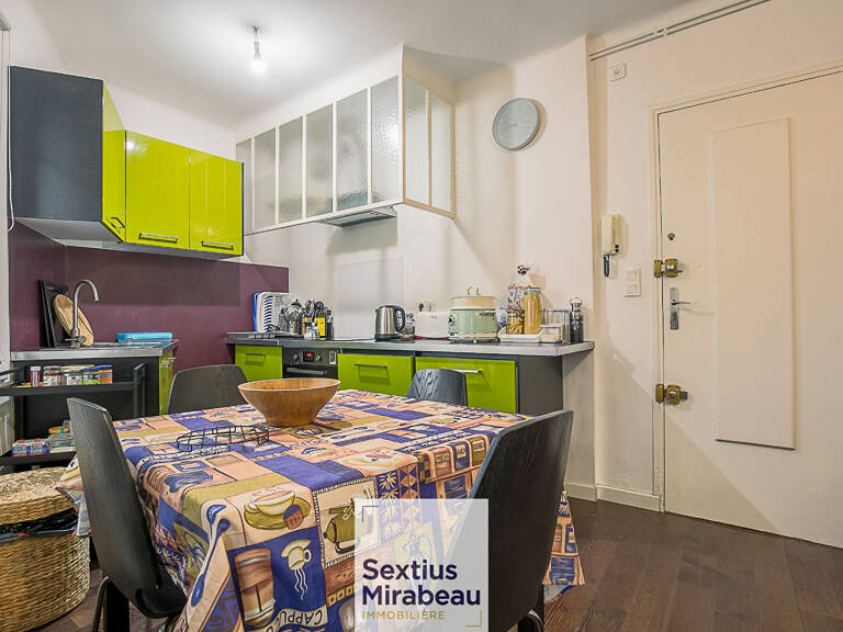 AIX EN PROVENCE - CENTRE VILLE - Appartement Type 2 au calme meublé — photo 1