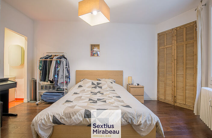 AIX EN PROVENCE - CENTRE VILLE - Appartement Type 2 au calme meublé — photo 2
