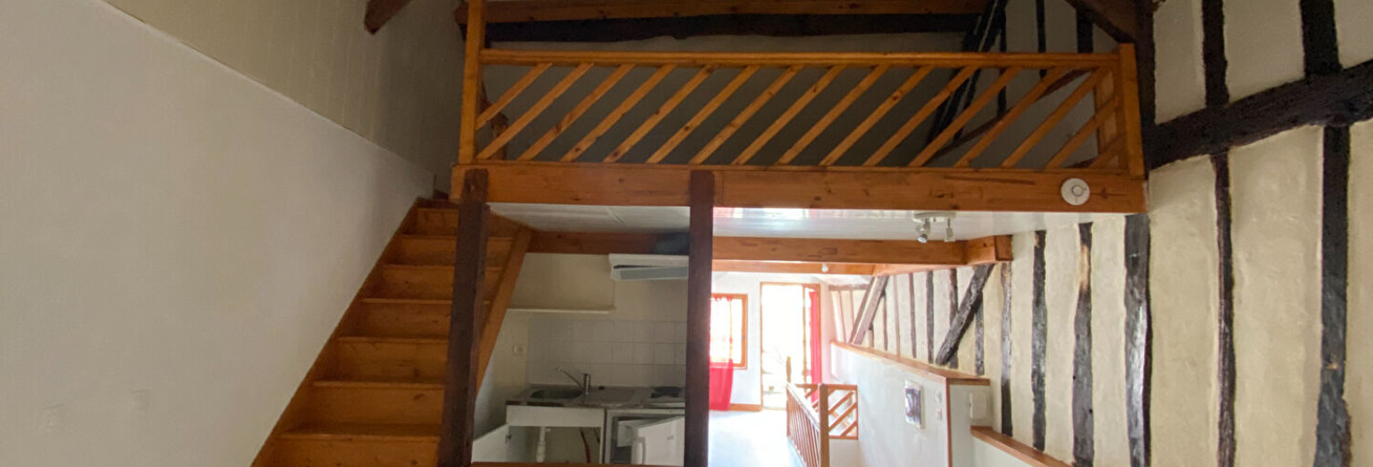 Appartement 1 Pièce 34 m² à louer à Aubigny-sur-Nère (18700)