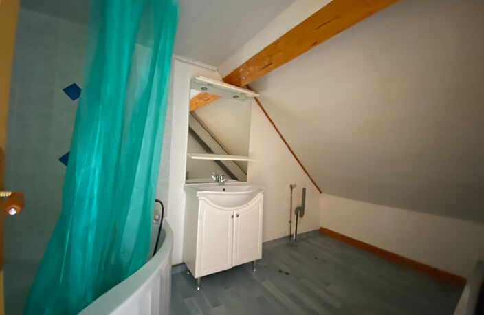 APPARTEMENT AUBIGNY SUR NERE - 2 pièce(s) - 34 m2 — photo 4