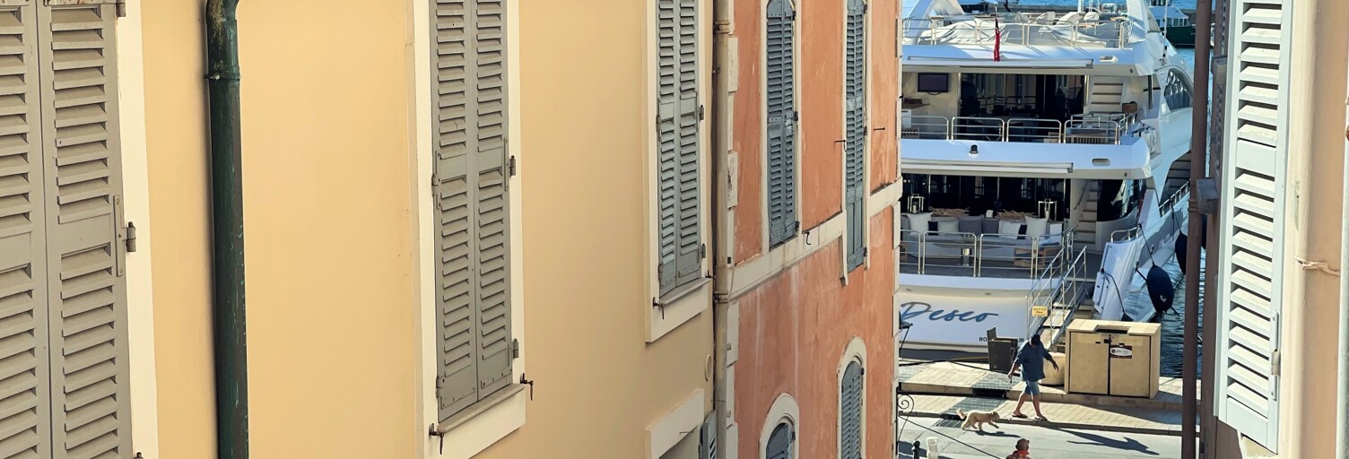 Immeuble  101 m² à vendre à Saint-Tropez (83990)