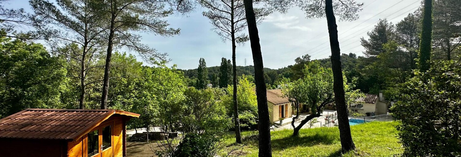 Maison 9 Pièces 260 m² à vendre à Simiane-Collongue (13109)