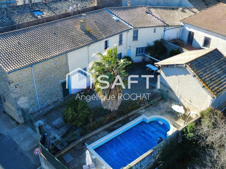 Grande bâtisse + 500m2 garage 190m2 + grenier 150m2  au centre de Magalas — photo 1