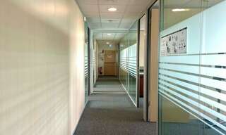 Bureau  190 m² à louer à Tours (37100)