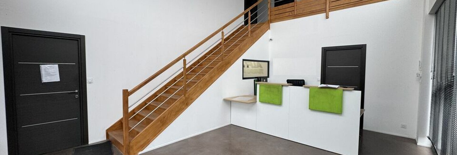 Commerce  1173 m² à louer à Joué-lès-Tours (37300)