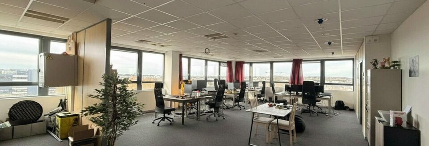 Bureau  130 m² à louer à Tours (37100)